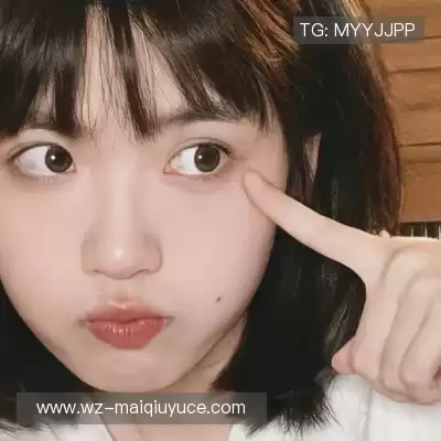 傅菁菲